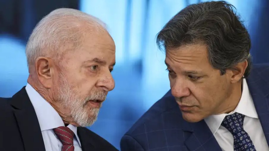 O presidente Luiz Inácio Lula da Silva e o ministro da Fazenda, Fernando Haddad