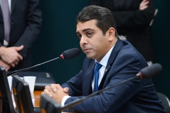 Audiência Pública - Programas e Projetos do Ministério do Turismo para 2022. Dep. Fernando Rodolfo PL-PE