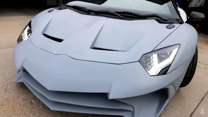 Frente do Lamborghini impresso em 3D