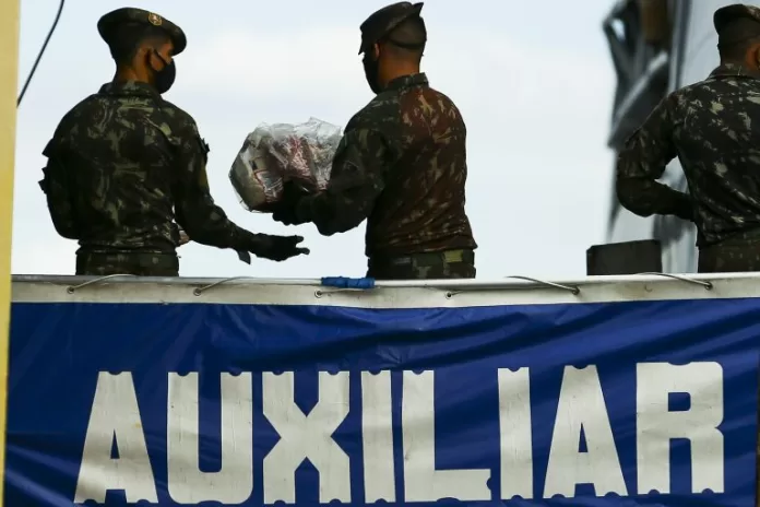 Assistência Social - geral - doação cestas básicas Exército Forças Armadas coronavírus Covid-19 pandemia