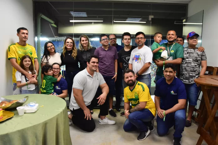 Primeira-dama de MT, prestigia jogo do Cuiabá Esporte Clube contra o Botafogo com autistas