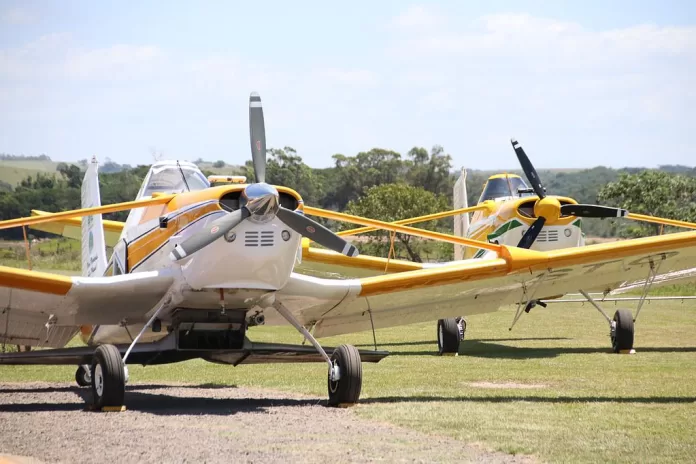 aviação agrícola, avião, aeronave