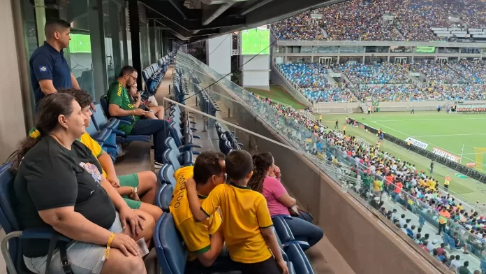 Os sorteados irão assistir ao jogo do Cuiabá Esporte Clube contra o Flamengo no camarote da Arena Pantanal