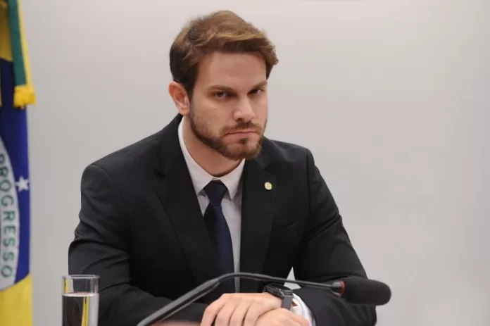 Audiência Pública - Impactos da dependência tecnológica na sociedade. Dep. Felipe Becari (UNIÃO - SP)