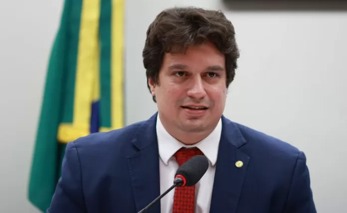 Audiência Pública – Crescimento do comércio eletrônico e seu impacto na geração de empregos e renda. Dep. Lucas Ramos(PSB - PE)