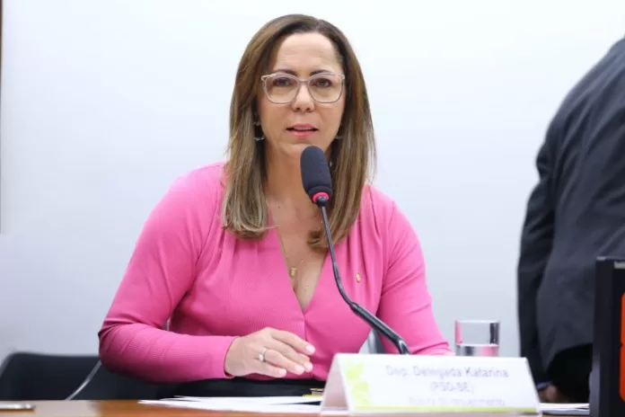 Audiência Pública Prevenção e repressão da violência em escolas. Dep. Delegada Katarina (PSD - SE)