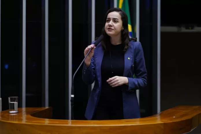 Discussão e votação de propostas. Dep. Franciane Bayer(REPUBLICANOS - RS)