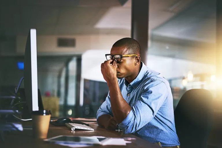 Comissão debate riscos psicossociais no ambiente de trabalho