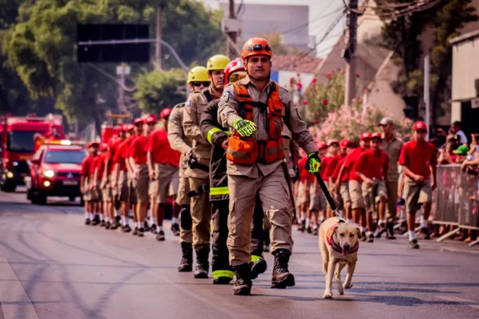 Desfile será realizado na Avenida Getúlio Vargas, entre o Liceu Cuiabano e a Praça Santos Dumont, em Cuiabá.