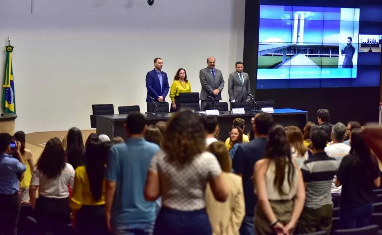 Conversando com crianças e jovens sobre bullying - O Legislativo para  crianças - Câmara dos Deputados