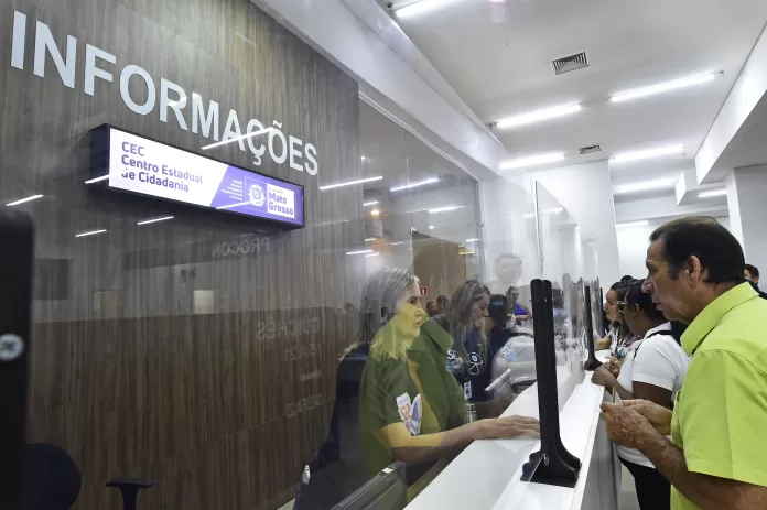 A unidade, localizada no Várzea Grande Shopping, reúne em um só espaço físico diversos serviços públicos