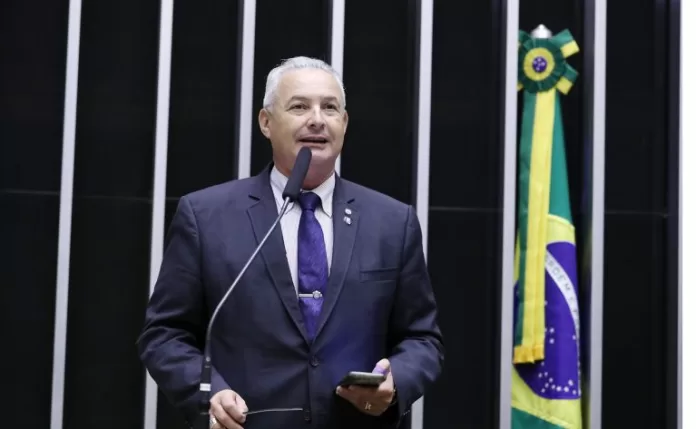 Coronel Telhada discursa na tribuna do Plenário