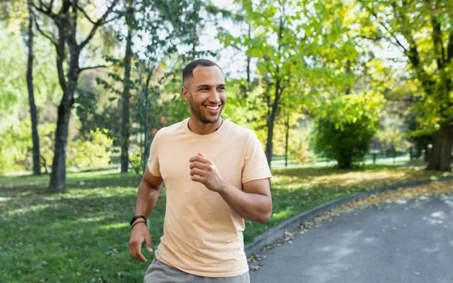 10 hábitos que ajudam a prevenir a enxaqueca