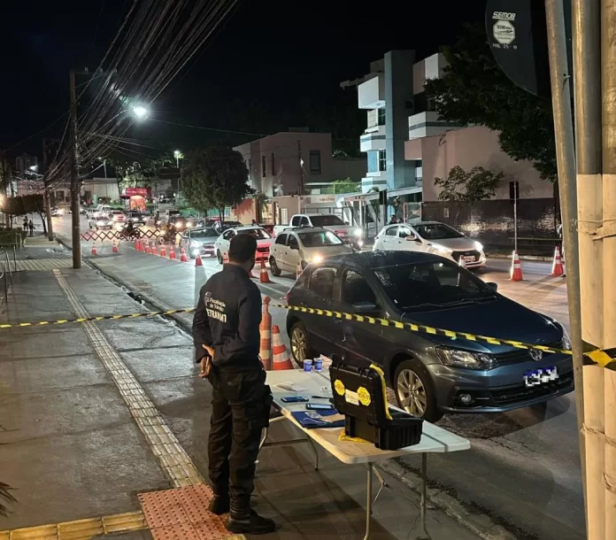 Operação Lei Seca resulta na prisão de 17 motoristas embriagados na Avenida Isaac Póvoas