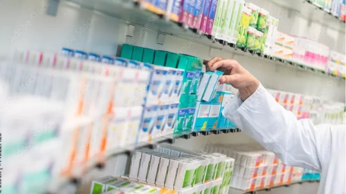 Preço de medicamentos deve subir em até 4,5% a partir deste domingo