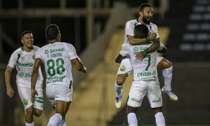 Cuiabá goleia o Brasiliense pela Copa Verde