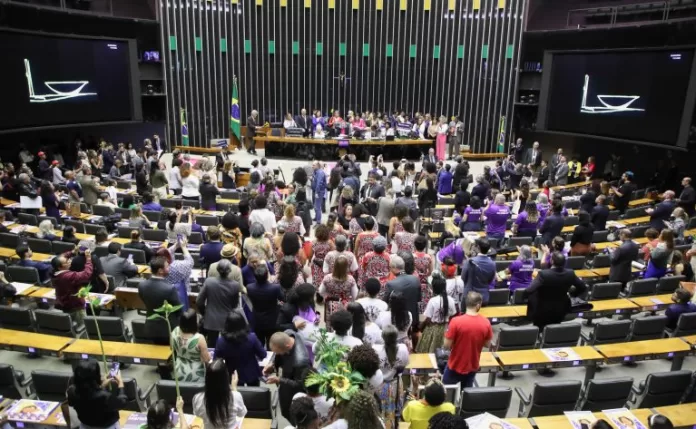 Homenagem à Vereadora Marielle Franco e a Anderson Gomes (in memoriam).