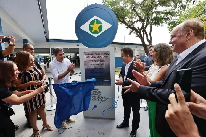 Escola foi inaugurada pelo governador Mauro Mendes nesta sexta-feira (08.03)