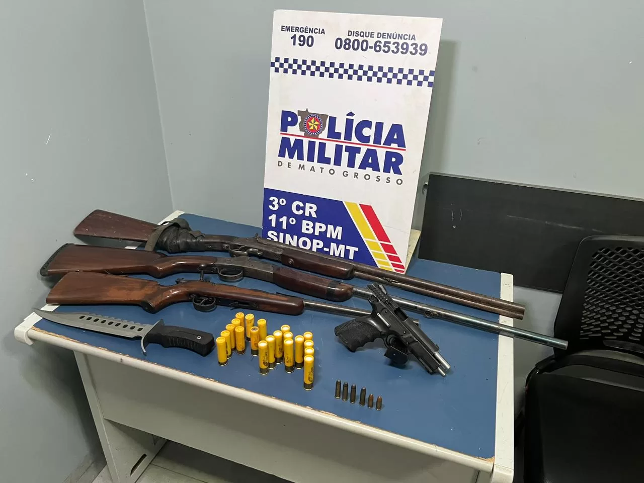 Suspeito de ameaça é preso pela PM com três espingardas e uma pistola em Sinop