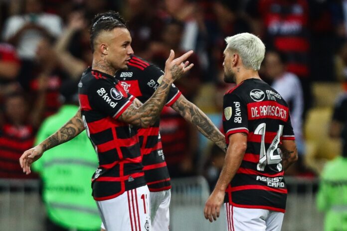 Flamengo goleia o Bolívar por 4 a 0 no Maracanã