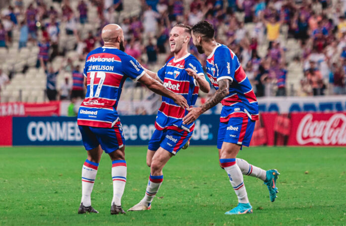 Fortaleza vence Sportivo Trinidense e é lider do Grupo D da Sul-Americana