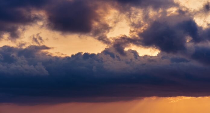 nuvens de chuva