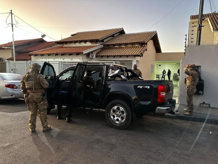 Polícia mira diretor de presídio por ofertar vantagem a detentos