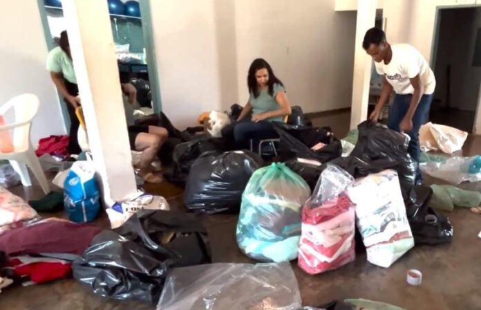 Torixoréu faz doações de roupas e alimentos para Rio Grande do Sul; vídeo