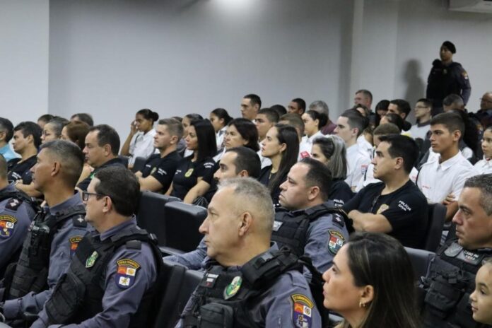 Policiais de Barra do Garças são homenageados por diminuirem a criminalidade na região