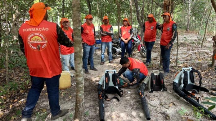 Sema prepara profissionais do Parque Estadual Serra Azul, em Barra Do Garças para prevenção e combate a incêndios florestais