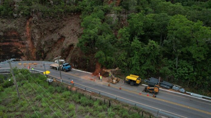 Sinfra mantém proibição de tráfego de carretas na MT-251, mas libera ônibus e caminhões menores