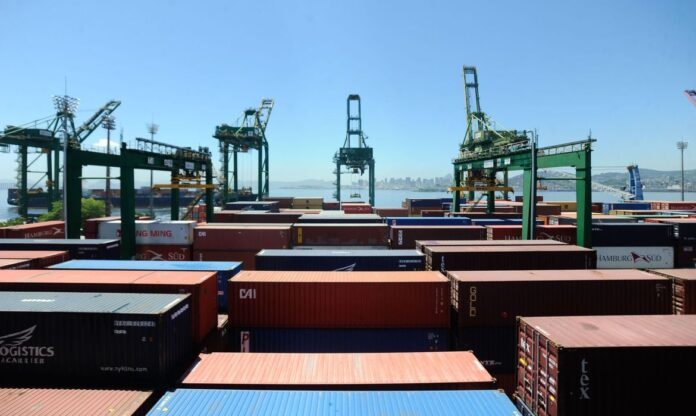 Porto do Rio de Janeiro - balança comercial - exportações - soja