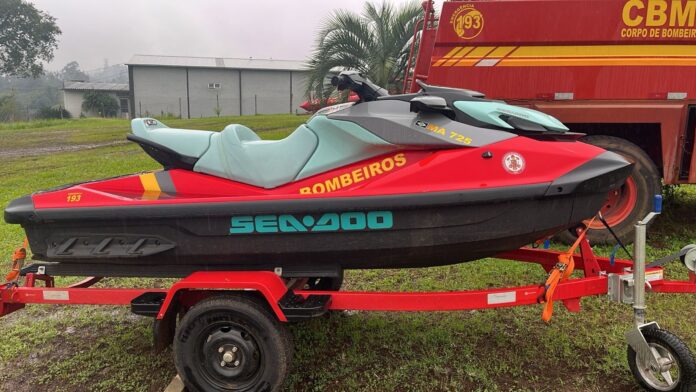 Barra do Garças é beneficiada com moto aquática para reforçar ações de prevenção em rios