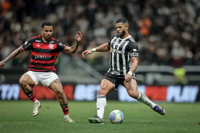 Flamengo derrota Atlético-MG por 4 a 2 e mantém liderança isolada no Brasileirão