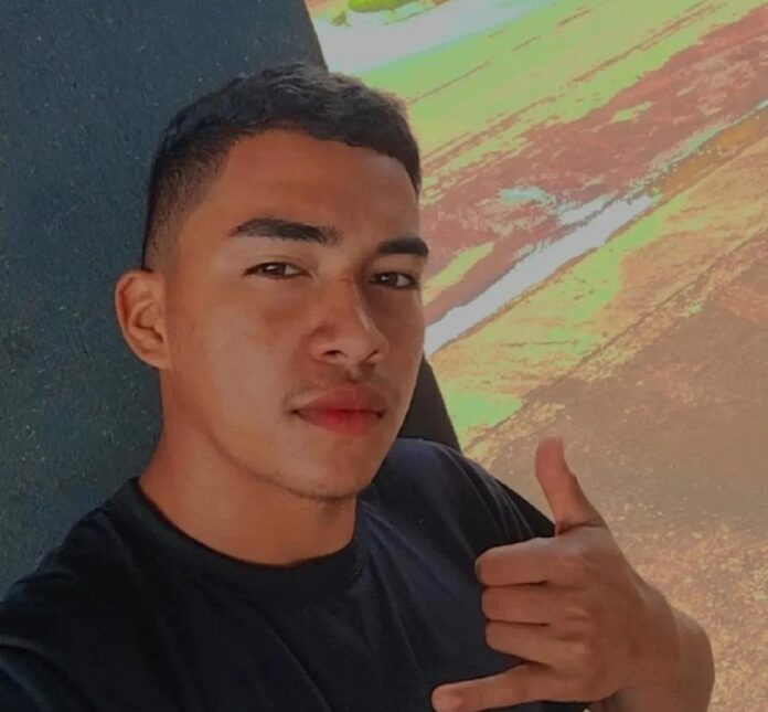 Jovem de 17 anos é encontrado morto na entrada de sítio