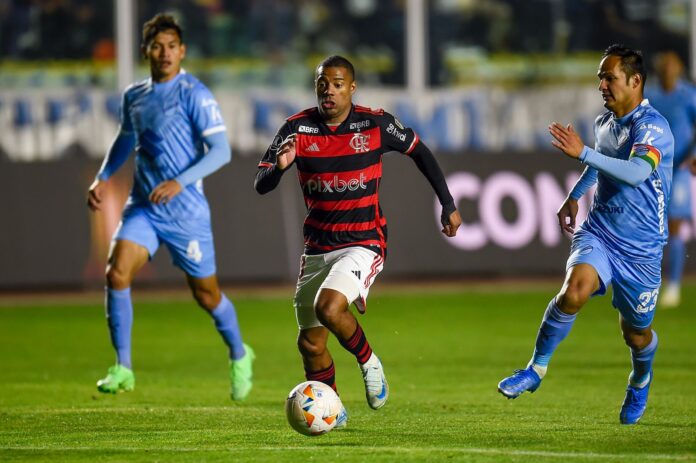 Flamengo perde para o Bolívar mas avança às quartas de final da Libertadores 