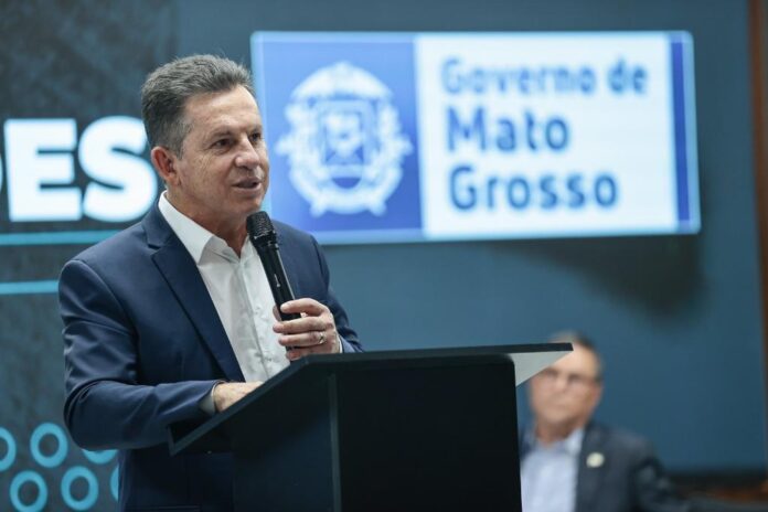 Com 64% de aprovação, Mauro Mendes é o terceiro melhor governador do país, aponta pesquisa