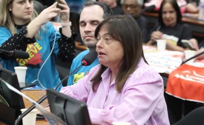 Audiência Pública - Greve dos trabalhadores do Instituto Nacional do Seguro Social (INSS). Dep. Alice Portugal (PCDOB-BA)