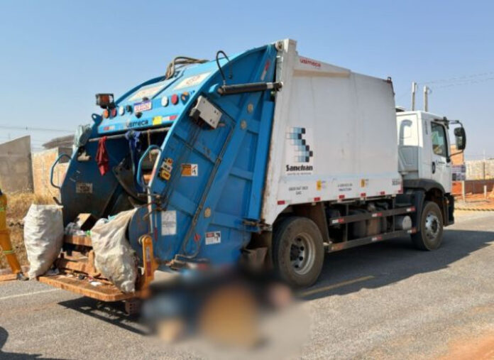 Gari morre atropelado por caminhão de coleta de lixo em MT