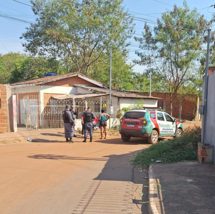 Homem é executado a tiros em plena luz do dia em MT