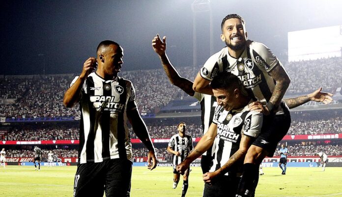 Botafogo elimina São Paulo nos pênaltis e avança às semifinais da Libertadores