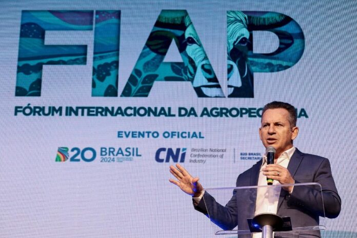 Governador defende punições severas para desmatamento ilegal durante Fórum Internacional da Agropecuária