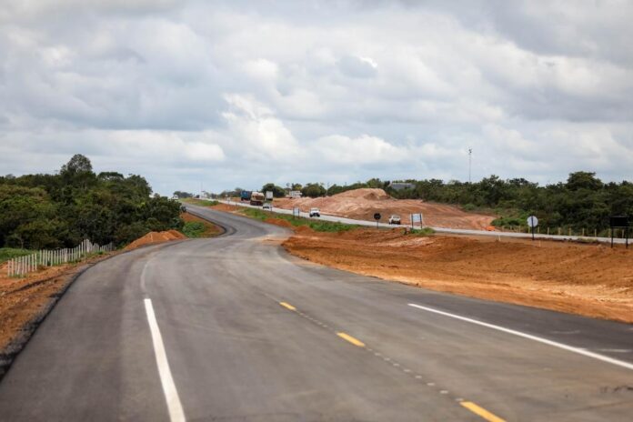 Governo e Nova Rota inauguram mais 18 km de duplicação da BR-163 e dão início a obra entre Sorriso e Sinop