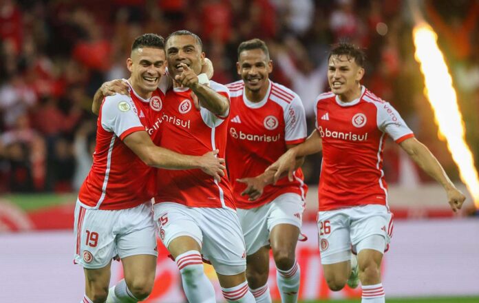 Internacional vence o Cuiabá por 3 a 0 e amplia sequência invicta no Brasileirão