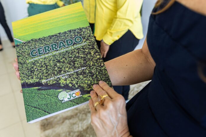 Instituto JCO lança livro sobre Cerrado. José Cláudio Oliveira, aborda sustentabilidade do agronegócio e inovação no bioma