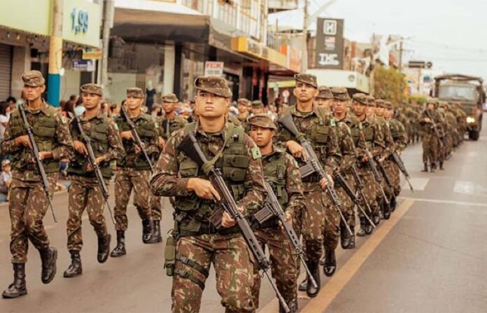 Prefeitura adota medidas de segurança e garante tradicional desfile de aniversário