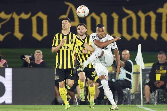 Botafogo perde de 3 x 1 para Peñarol, mas avança para a primeira final de Libertadores