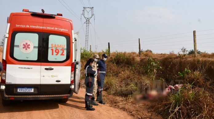 Homem de 31 anos é morto espancado e tem corpo jogado às margens de estrada