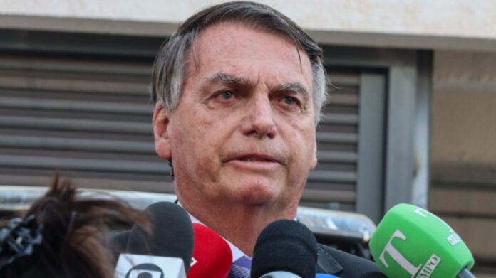 A empresa negou que a demissão estivesse relacionada à recusa do empregado em apoiar Bolsonaro, alegando que a decisão já estava em andamento