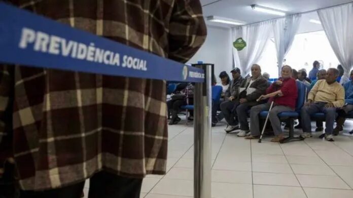 Pensões e benefícios sociais seguem o mesmo calendário de pagamentos das aposentadorias